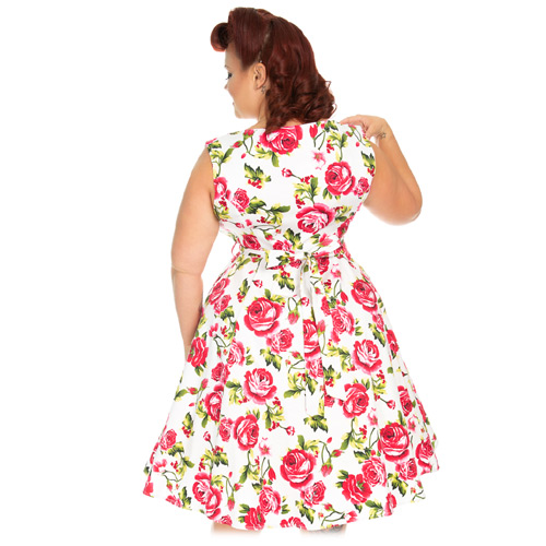 Hearts and Roses Sweet Rose plus size swing dress in 16-24