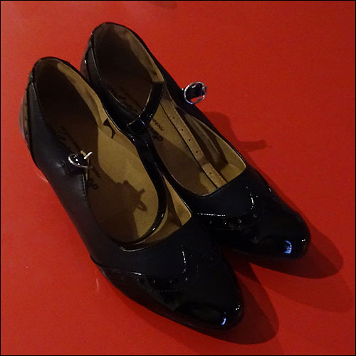 Image of Ladies black dance shoes - 45mm heel - size 4 - 12.5