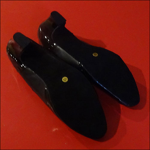 Ladies black dance shoes - 45mm heel - size 4 - 12.5