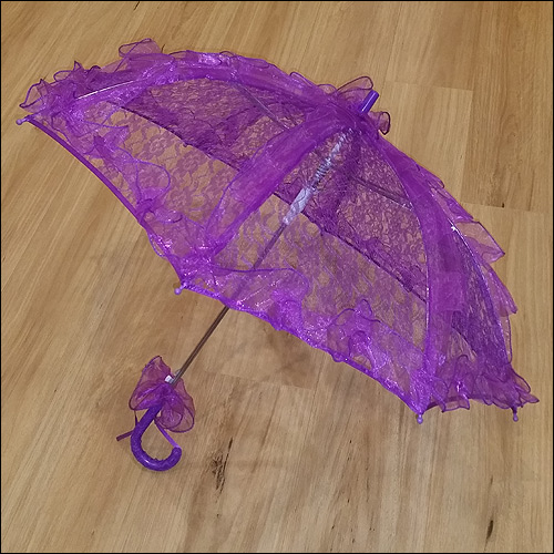 Purple ruffle lace parasol