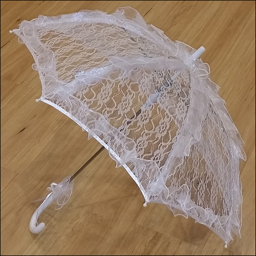 Image of White ruffle lace parasol